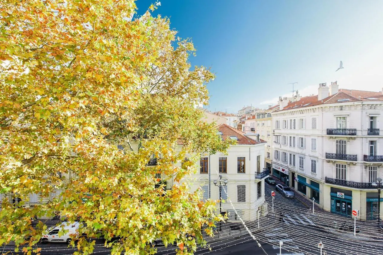 Villa Carnot Cannes 0*,  France