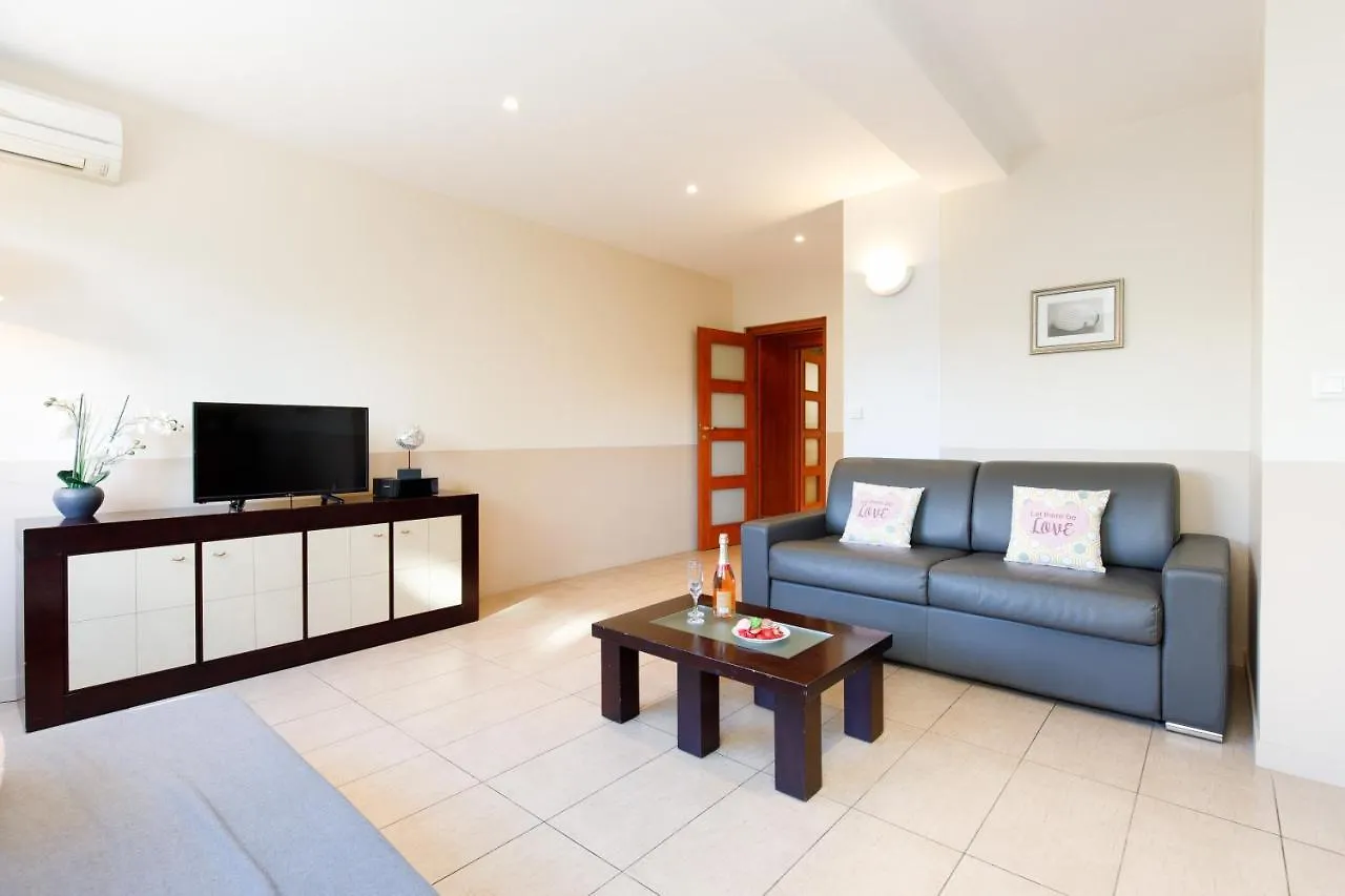 Villa Carnot Cannes 0*,